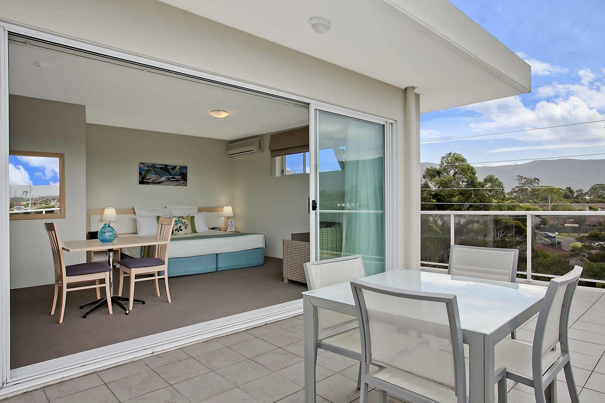 Quality Suites Pioneer Sands Wollongong Dış mekan fotoğraf