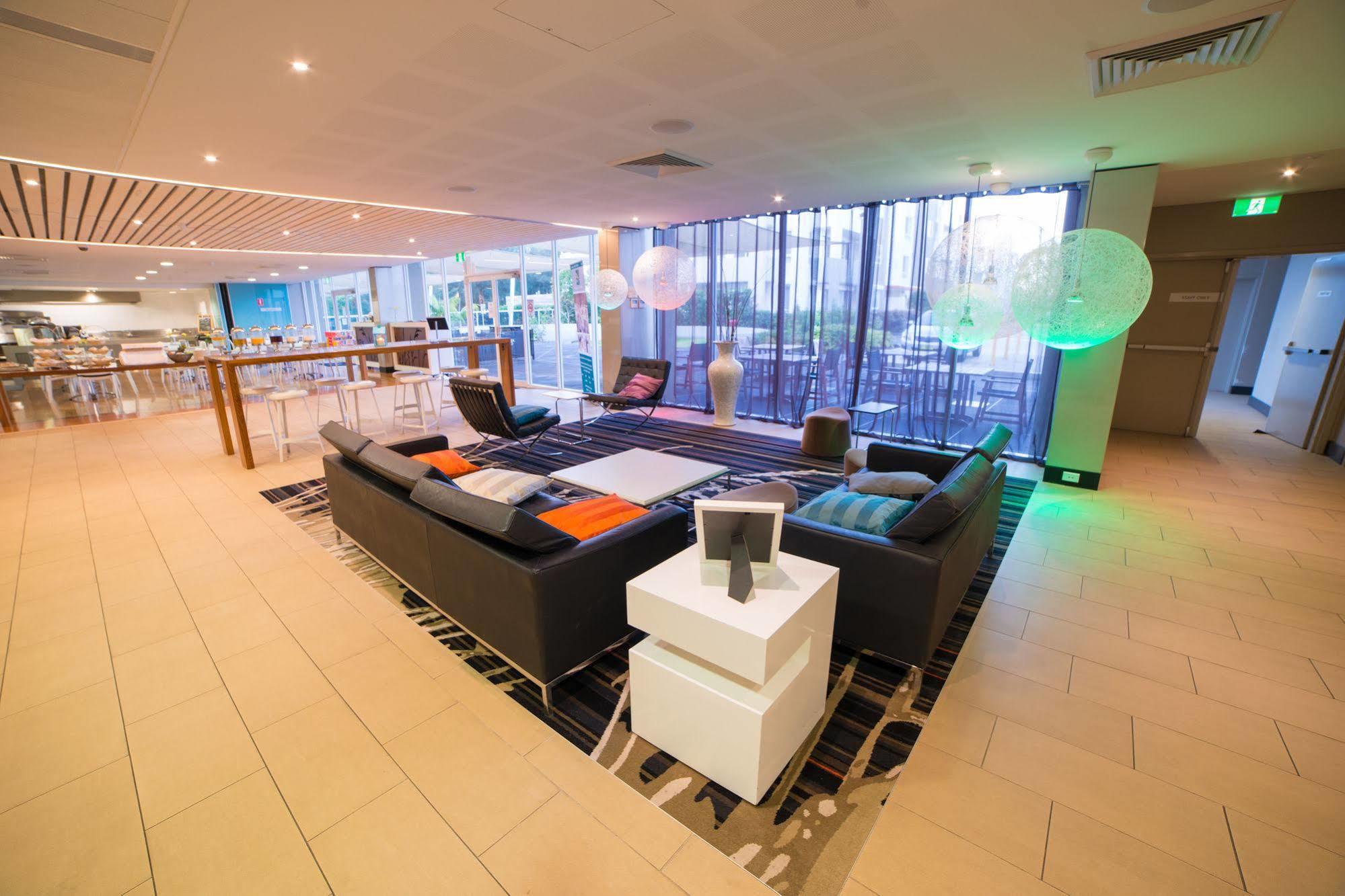 Quality Suites Pioneer Sands Wollongong Dış mekan fotoğraf